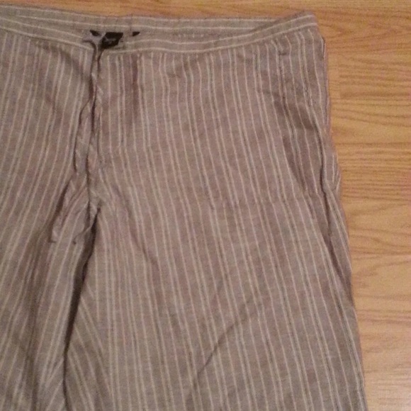NWOT Victoria’s Secret Beach Linen Pants Size 2 Gray Stripes - Picture 4 of 8